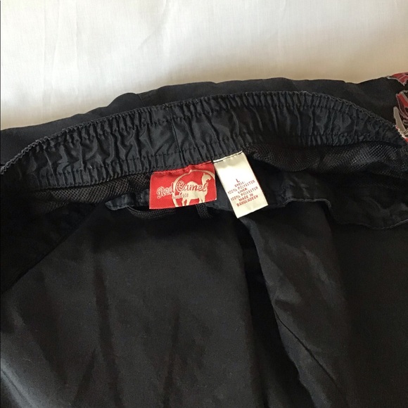 Red Camel trunks - Picture 2 of 5